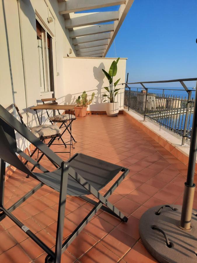 Mare Fuori Apartment Civitavecchia Exterior foto